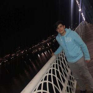 Meet your Posher, Edwin